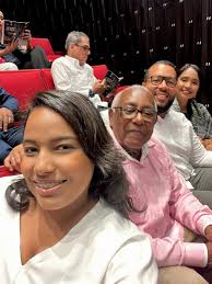 Leslie J. De León Peña