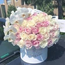Flowers Delivery Newport Beach L Amour Toujours Flower Boutique In 2020 Flower Boutique Flower Fashion Rose