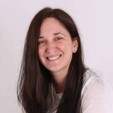 I was delighted to finally meet Alexandra Koster of Roots and Wings today.  If you have been to one of my talks you may remember me mentioning her book  'Roots and Wings: