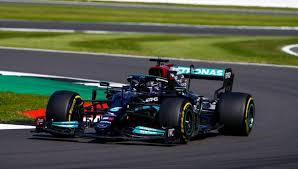 El gran premio de gran bretaña, con sede en el circuito de silverstone, no ha escondido en ningún momento sus ganas de disputar una carrera de desde silverstone plantearon diversas opciones, incluyendo algunas estrafalarias, como correr en el circuito en el sentido opuesto al convencional, y. Yxzr6d Brunc3m