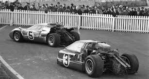 The race goes over 24 hours on 14.5 kilometers of cordoned country road. Spectacular Images From 1967 Le Mans At Night Classic Driver Magazine