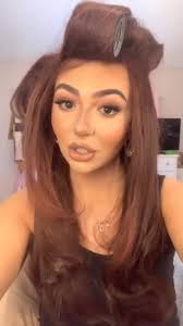 Victoria Lilly's Instagram, Twitter & Facebook