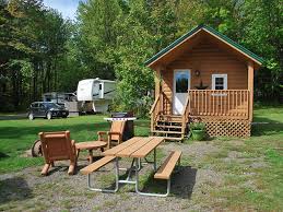 Chase and his team transform a cabin into a modern, rustic pet sanctuary. Cabin Rentals Yogi Bear S Jellystone Park At Yonderhill In Madison Me