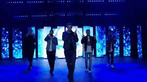 Don't go breaking my heart lyrics © universal music publishing group, bmg rights management, broma 16. Is It 1999 Or Something Because The Backstreet Boys Have A New Song