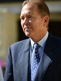 Poll: Majority of voters in Vern Buchanan's district disapprove of Trump's  performance