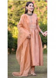 The word cranberry is partially motivated, because of the absense of the lexical meaning in the morpheme cran Sidra Mumtaz Luxury Pret Collection 2020 Bloggers Pick Vol 3 Sidra Mumtaz Brands Fancy Tops For Girls Pakistani Formal Dresses Fancy Tops