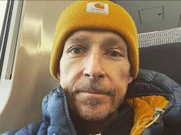 Jonnie Irwin dead: Escape to the Country star's family lead tributes to  'remarkable soul'