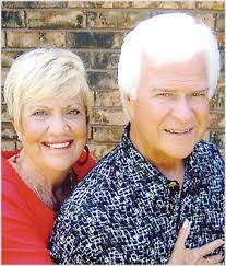 Kari Pringle's Instagram, Twitter & Facebook