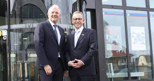 The company is registered at the cooperative society register at the local court of cologne with the legal form of registered cooperative society (number genr 775). Rhein Erft Kreis Volks Und Raiffeisenbanken Nahe Zum Kunden Zahlt Sich Aus Rheinische Anzeigenblaetter De