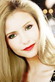 Selina Gilbert (The Vampire Diaries) Outfit