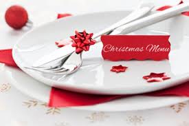 Comment fabriquer une rosace de noël ? Des Marques Places A Faire Soi Meme Pour La Table De Noel