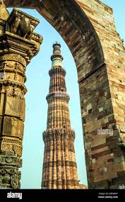 Image Of The Qutub Minar Is A World Tallest Brick Minaret, One Of The Top  Famous Place In India-Ky340026-Picxy