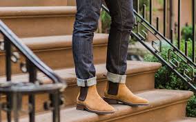 Chelsea boots were also considered an iconic when looking at chelsea boots, these are shoes that are going to work with just about every outfit. How To Wear Chelsea Boots 2021 Men S Outfit Ideas