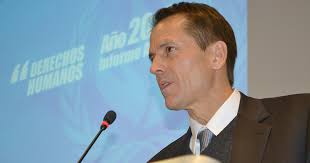 El primer gran éxito del enfoque de derechos humanos en la construcción de  paz: la liberación de los cuatro militares y la asesora jurídica