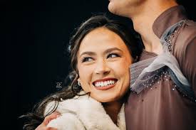 Danielle Earl على X: "Madison Chock & Evan Bates of 🇺🇸 practice their  free dance at 2022 Skate America in Norwood, MA 📷 Danielle Earl/Skate  Canada #danielleearlphotography #figureskating #icedance #ChockBates  https://t.co/gIgfrXNtDh" /