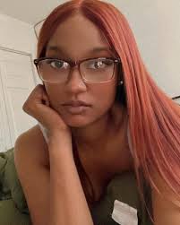 Deja Burry (@lena.burry) • Facebook