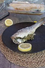 Bar En Croute De Sel Recette Recette Poisson Recettes De Cuisine Poisson En Croute