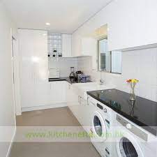 Design your laundry according to your personality. China L Shaped Laundry Cabinet With White Lacquer Finish Wh D206 China Laundry Cabinet Laundry Cabinets