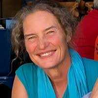 Eliza Perkins's Instagram, Twitter & Facebook