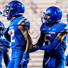 Football on wlbc 104.1 fm. Mountain West Football Examining Over Under Win Totals For The 2021 Season Athlonsports Com Expert Predictions Picks And Previews