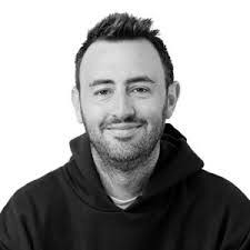 Daniel Hurst's Instagram, Twitter & Facebook