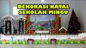 Kitty adalah kucing kesayangan keluarga. 20 Ide Dekorasi Natal Sekolah Minggu House On Street