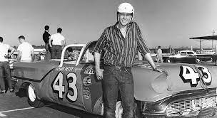 Nascar · 1 decade ago. Full List Of Sunoco Rookie Of The Year Award Winners Nascar