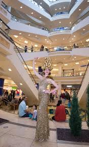 Midnightshopping Im Limbecker Platz Limbecker Platz Essen Midnight Shopping Einkaufszentrum Center Platzchen Einkaufszentrum Ruhrgebiet