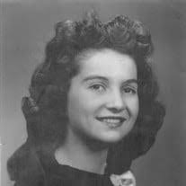 Dorothy Peach's Instagram, Twitter & Facebook