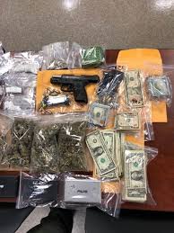 Two Search Warrants Yield Cash Cocaine And Gun At Homes Near School Broward County