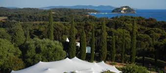 We remain actif on social media, do not hesitate to. Chateau De Bregancon Events Entre Saint Tropez Et Toulon Mariages Seminaires Reunions