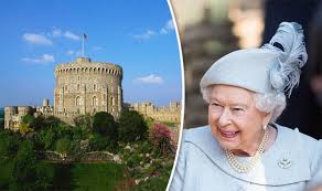 Take a tour inside the state apartments at windsor castle and discover some of the most treasured objects in the royal collection. Windsor Castle A Look Inside The Queen S Home Royal News Express Co Uk
