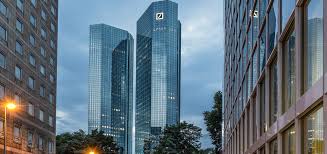Juli 2021, gestern und dieser woche. Deutsche Bank Kunden Zahlen Kredite Nicht