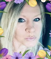 Mandy says a gal has to have lots of friends.