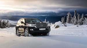 Toyota Land Cruiser V8 Available For Rent This Is Bussiness Class Suv 4w For 5 To 7 Passengers You Can Hire Onlin Toyota Land Cruiser Land Cruiser Toyota Suv