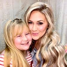 Trudy Cornwell's Instagram, Twitter & Facebook