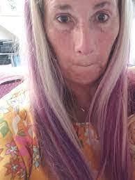 Leanne Rollins's Instagram, Twitter & Facebook