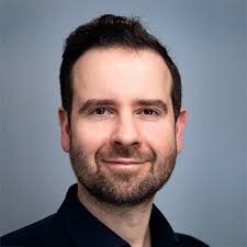 sophie w (@smwhikehart)