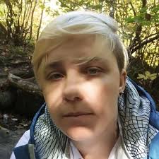 Melissa Hutter (@meldel11)