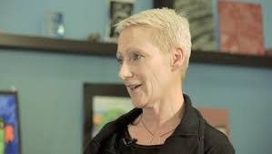 Debbie Minto's Instagram, Twitter & Facebook