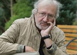 Nie wierzcie tym, co mówią Krzysztof Daukszewicz Nie wierzcie tym, co mówią  Wam, że pan jest zawsze panem. Bo nie zauważycie różnicy między szlachetnym  i chamem. Więc zanim pańskie oko spojrzeniem Was