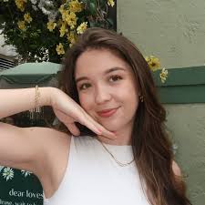 taylor🍋‍🟩 (@taylorrbreeze) • Instagram photos and videos