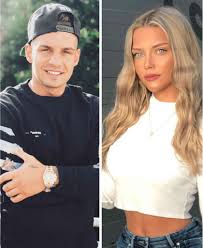 Pietro lombardi war mal wieder bei laura maria zu … Herz Emojis Co Datet Pietro Lombardi Diese Influencerin Promiflash De