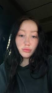 Carla Loftis's Instagram, Twitter & Facebook