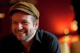 Dallas Roberts finds cold comfort in 'The Grey'