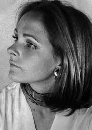 Isabelle Doutreluigne, the last Surrealist woman