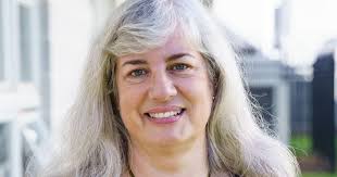 Lancaster Country Day teacher receives national chemistry teaching award