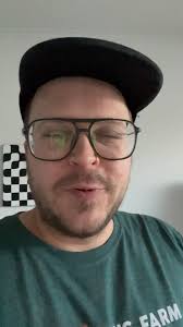 I did a thing.. it didn’t come out as intended, but I enjoyed the process  and I learned a lot., Also.. why am I like incredibly cute when I’m baked  af?