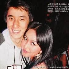 Báo Trung lật tẩy quá khứ ăn chơi trác táng của con trai Thành Long