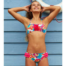 Escargot dishes, escargot dish, french escargot, dishes for snails, snail dishes, set of three, for snails, french vintage, aperitif apero, blackboardsandbits. Flower Pop Frilly Bikini Hardtofind